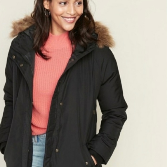 Old Navy Jackets & Blazers - Old Navy black parka